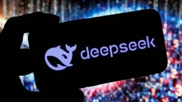 DeepSeek 首次引入 CFO：500 亿二轮融资、营收破 10 亿美元、IPO 推进三件事