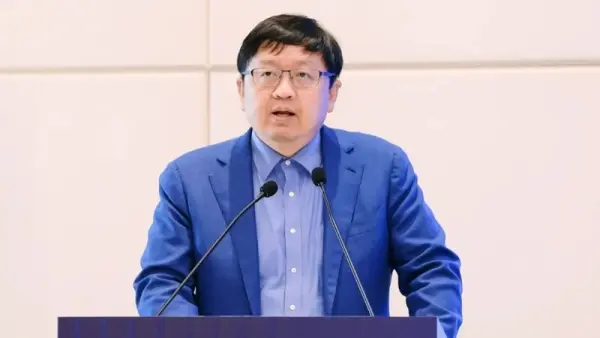 昆仑万维掌门人WAIC定调：2026年是“世界模型元年”，AI终于要“懂物理”了